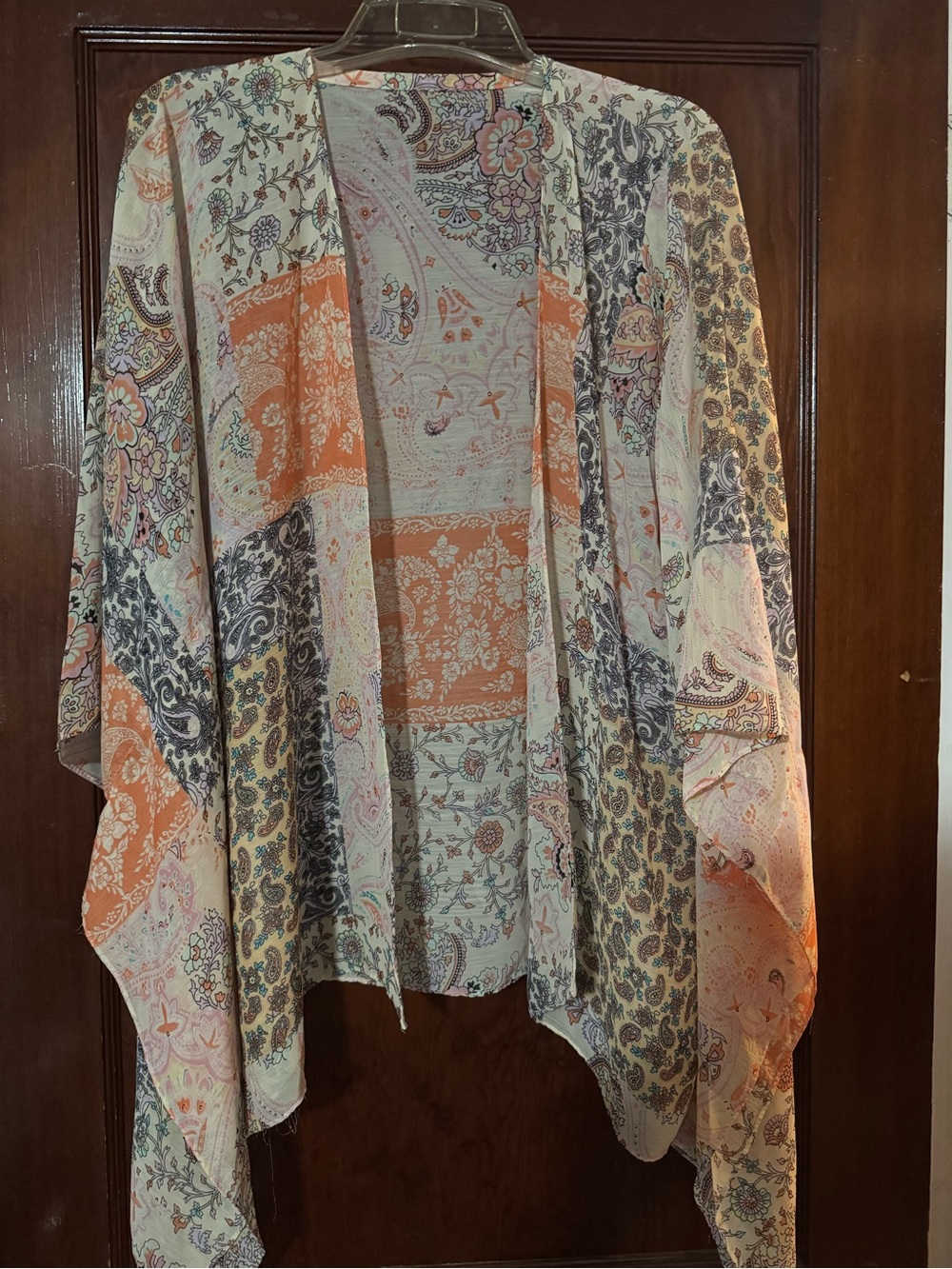Lightweight Paisley Patchwork Kimono - Peach, Cream & Gray